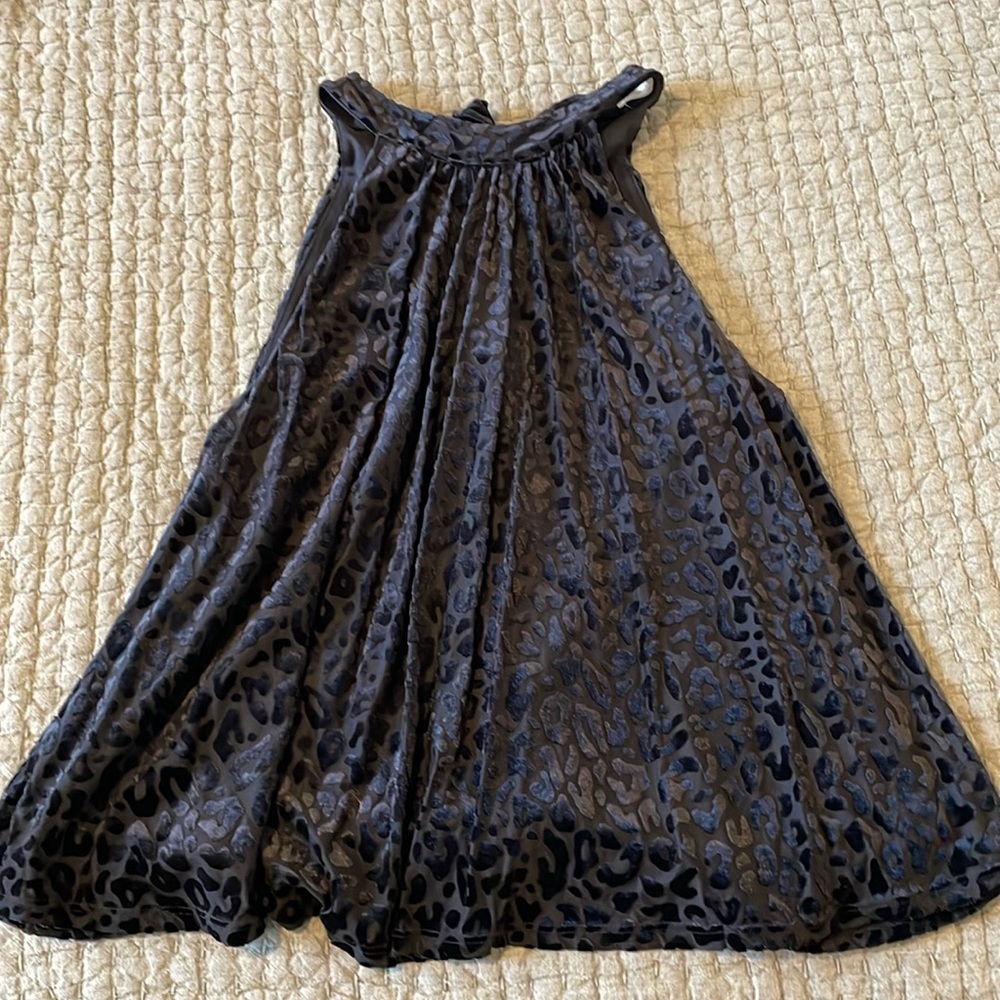 Altar’d State Black Velvet Cheetah Top Size M